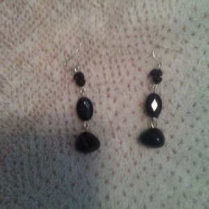 Chunky black earrings
